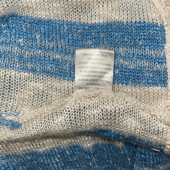 PINK ROSE Blue and white striped sweater - Picture 8 of 8